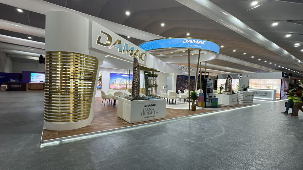 DAMAC EVENT BRANINDG AND SIGANGES