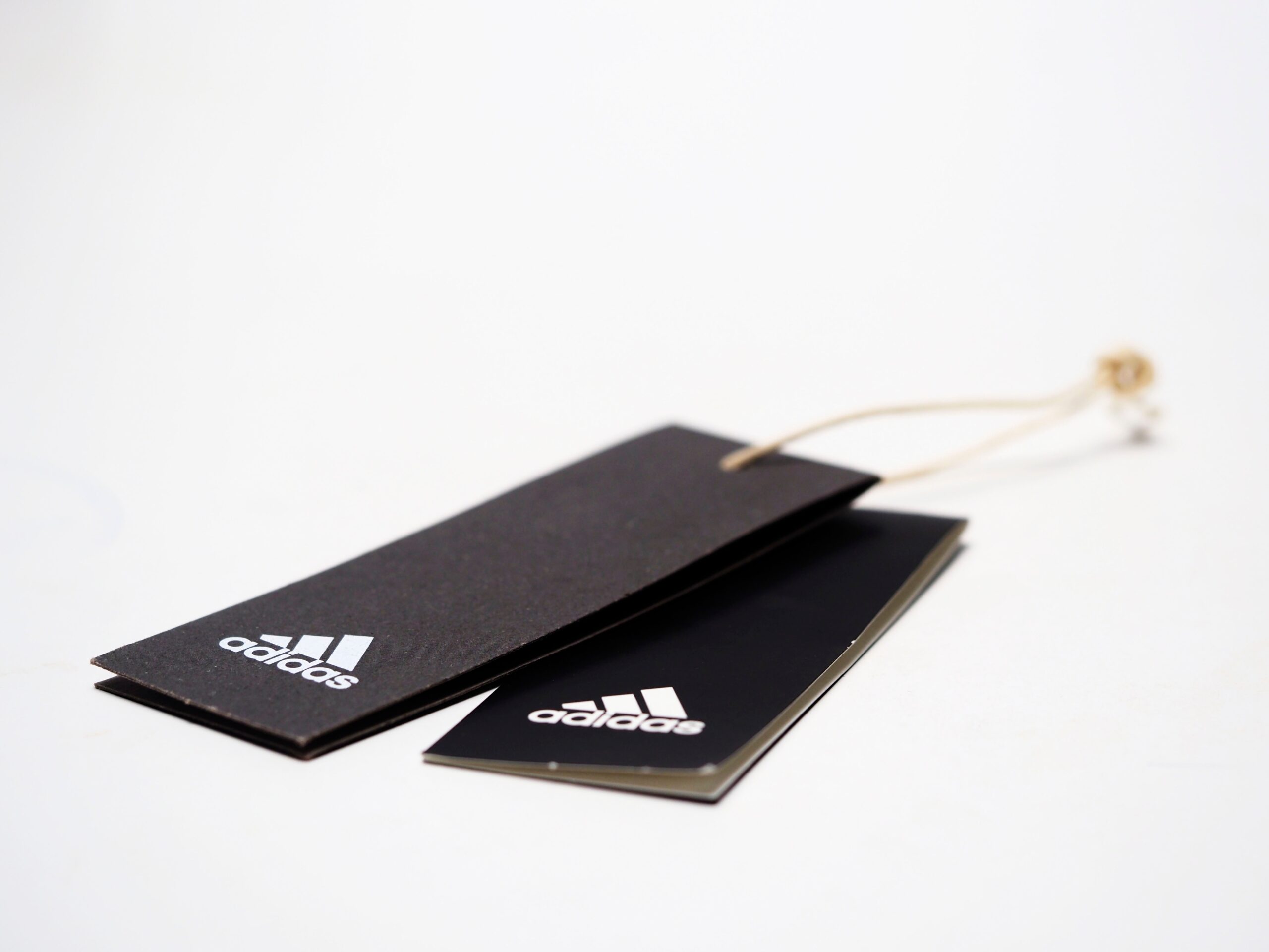 LABELS & FLEXO by f15works.ae